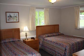 Sunny Hill Resort & Golf Course Greenville Center Екстериор снимка